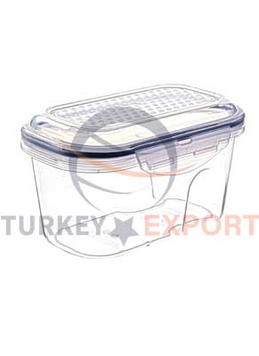 Kitchen sorting plastic items turkey